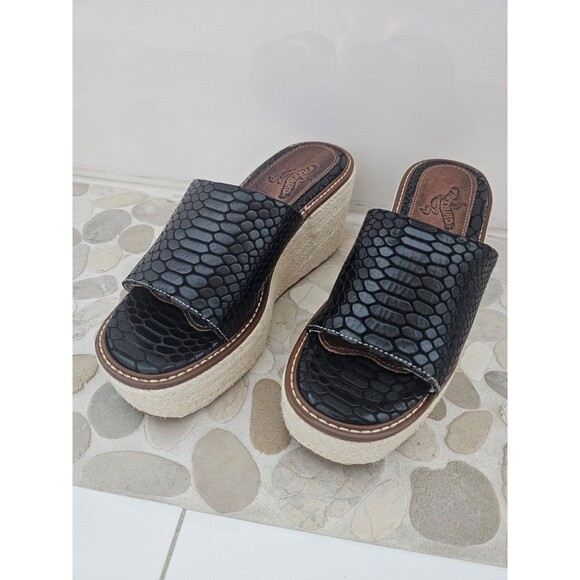 freebird Shoes - Freebird MIAMI Wedge Leather Sandal Black Snake Boho 7-7.5 NIB